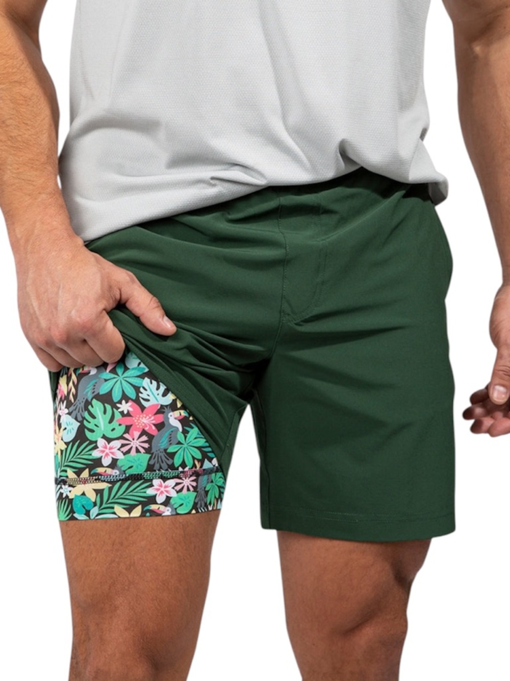CHUBBIES Men's Green Athletic Shorts with Tropical Print Inner Liner
